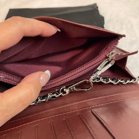 COPY - CHANEL CC QUILTED LAMBSKIN BIFOLD WALLET ON A CHAIN - Picture 9 of 16